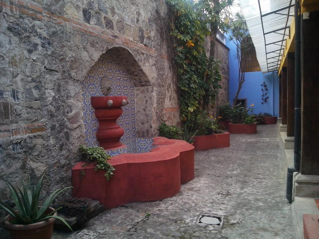 Chez Juanca Hotel Cafe Antigua Exterior photo