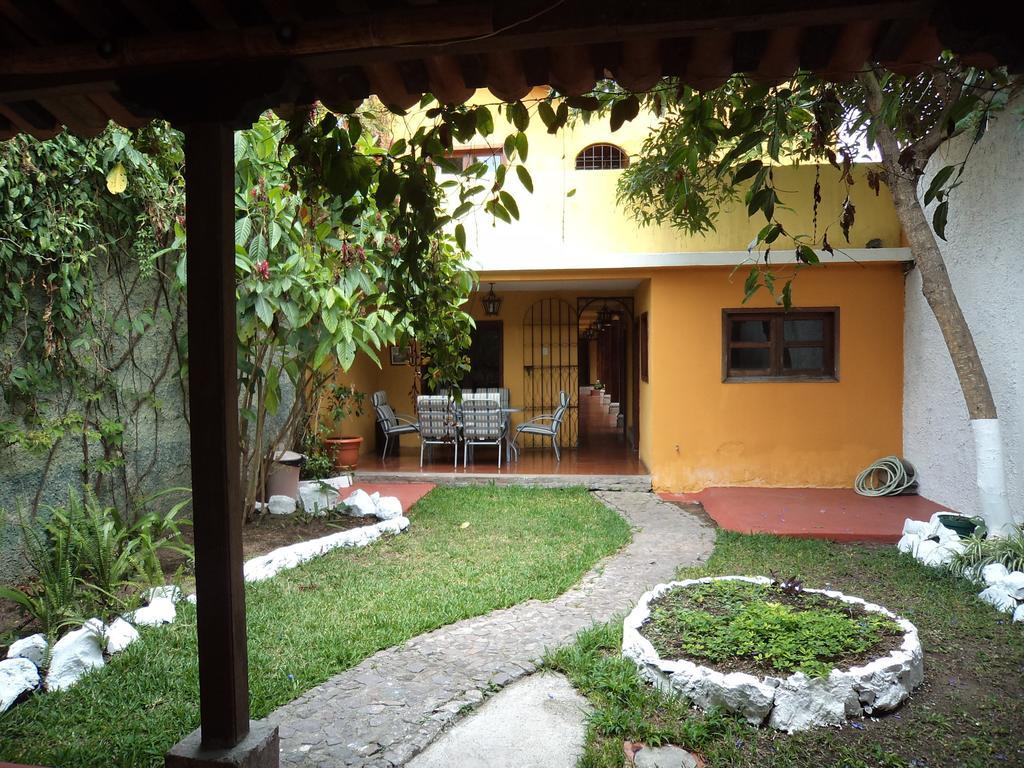 Chez Juanca Hotel Cafe Antigua Exterior photo